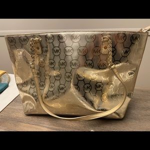 Michael Kors purse